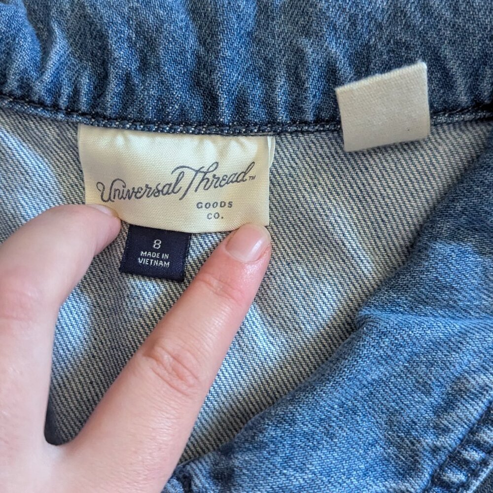 Universal Thread Jean Jumpsuit Romper, size 8 - Picture 3 of 5